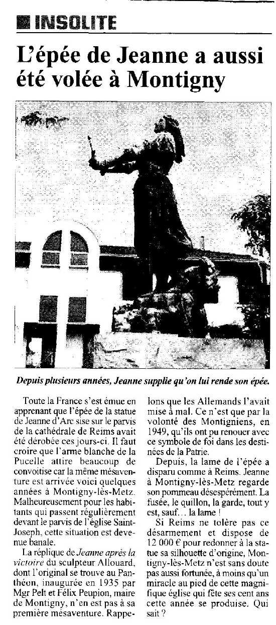 French article about the missing blade of a statue of Jehanne